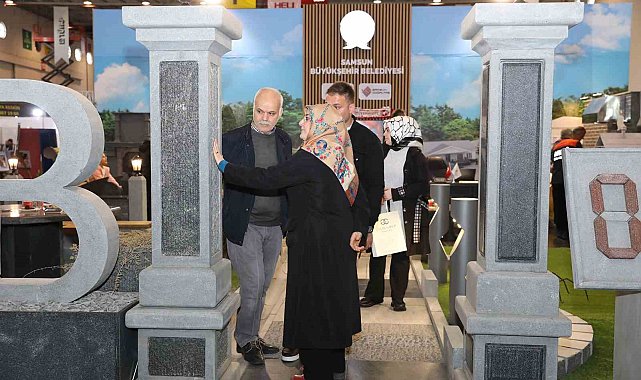 Büyükşehir standına yoğun ilgi