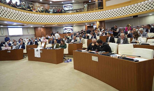 Büyükşehir'e meclisten yatırımlar için borçlanma yetkisi