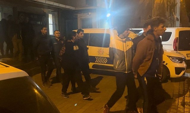 Çanakkale&#039;de kaçak göçmen operasyonu