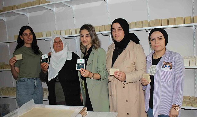 Çermikli kadınlar hem üretiyor, hem kazanıyor