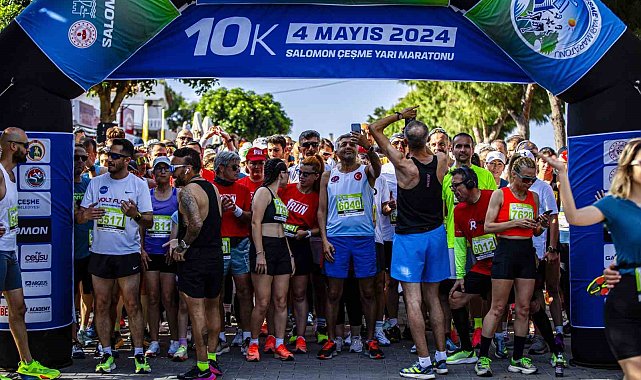 Çeşme Yarı Maratonu koşuldu