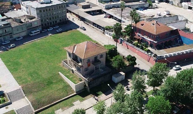 Ceyhan'da belediyeye hibe edilen tarihi 'Güleçyüz Konak' restore edilip sosyal tesis olarak kullanılacak