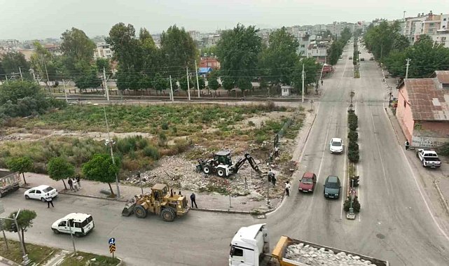 Ceyhan&#039;daki trafik sorunu için akıllı kavşak projesi