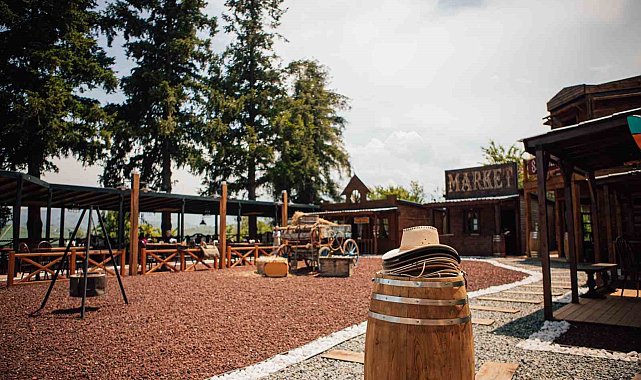 Çocukken izlediği kovboy filmlerinden esinlendi, hayali olan tesisi kurdu