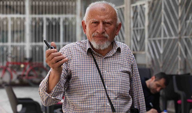 Çocuklarının büyüdüğü çay ocağında şimdi çocuklarının yardımcısı oldu