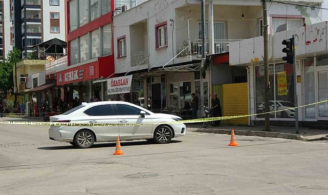 Çorbacı önünde silahlı saldırı: 2 yaralı