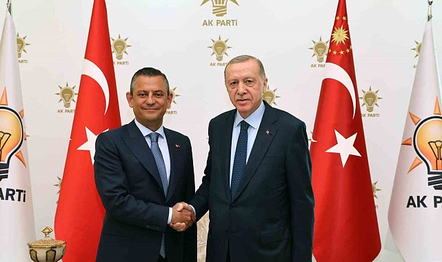 Cumhurbaşkanı Erdoğan, CHP Genel Başkanı Özel'i kabul etti