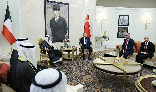 Cumhurbaşkanı Erdoğan, Kuveyt Emiri es-Sabah'ı resmi törenle karşıladı