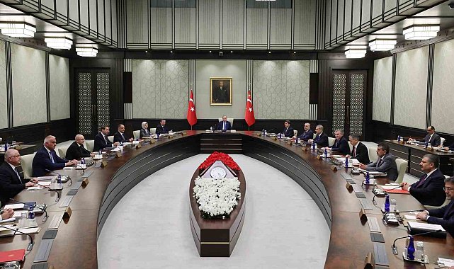 Cumhurbaşkanlığı Kabinesi, Cumhurbaşkanı Recep Tayyip Erdoğan başkanlığında Beştepe'de toplandı.