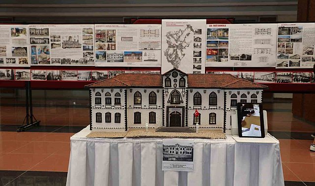 Cumhuriyet dönemi imzasını taşıyan 4 Eylül İlkokulunun maketi büyük ilgi gördü