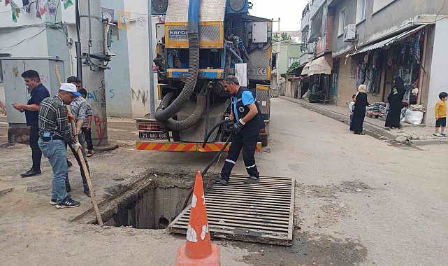 DBB ekipleri Cizre'de 33 konutun bodrum katındaki suyu tahliye etti
