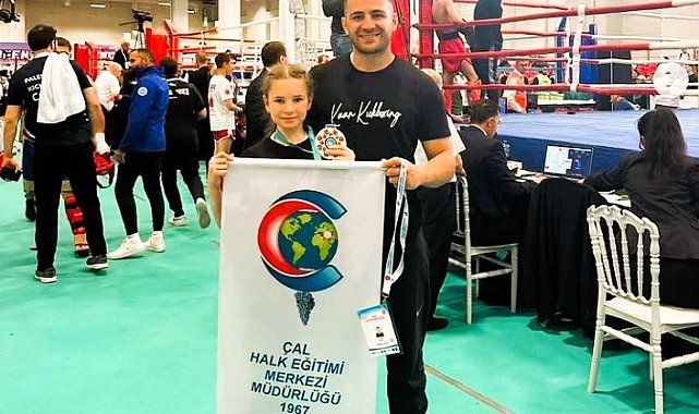 Denizli Dünya Kupasından gümüş madalyayla döndü