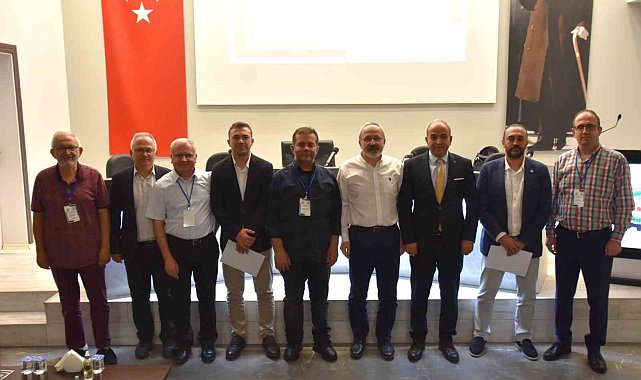 Denizli OSB'de tekstil sektöründe verimlilik paneli düzenlendi