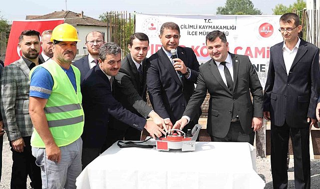 Deprem sonrası yıkılan camiler tek tek yapılıyor