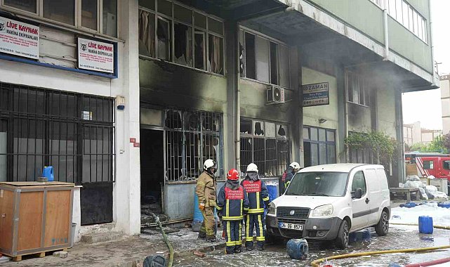 Dersan Koop Sanayi Sitesi&#039;nde yangın çıktı: 1 yaralı