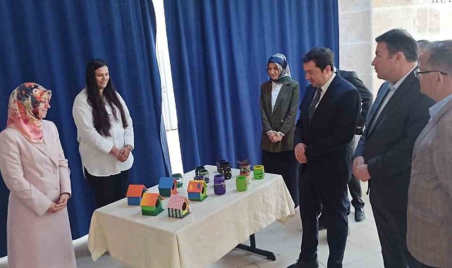 Devrekli öğrencilerden karma sergi