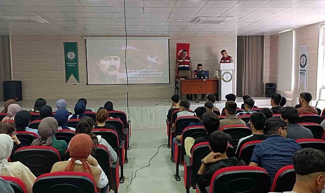 Dicle'de lise öğrencilerine Jandarma ve Sahil Güvenlik Akademisi tanıtımı yapıldı