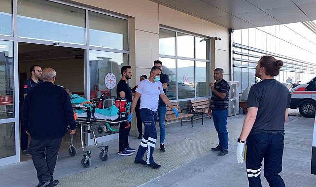 Diyaliz tedavisinin ardından entübe edilen 14 hastadan 10'u normale döndü