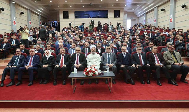 Diyanet İşleri Başkanı Erbaş, 2024 yılı vekaletle kurban kesim bedellerini açıkladı