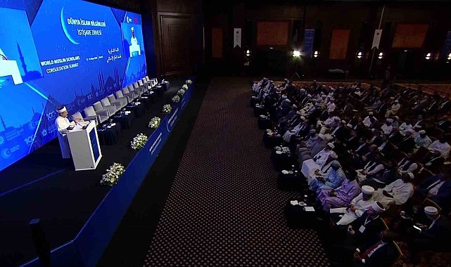 Diyanet İşleri Başkanı Erbaş: "Müslümanlar kendi sorunlarını çözebilecek potansiyele fazlasıyla sahip"
