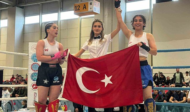 Diyarbakır Spor Lisesi kickboksta tarih yazdı