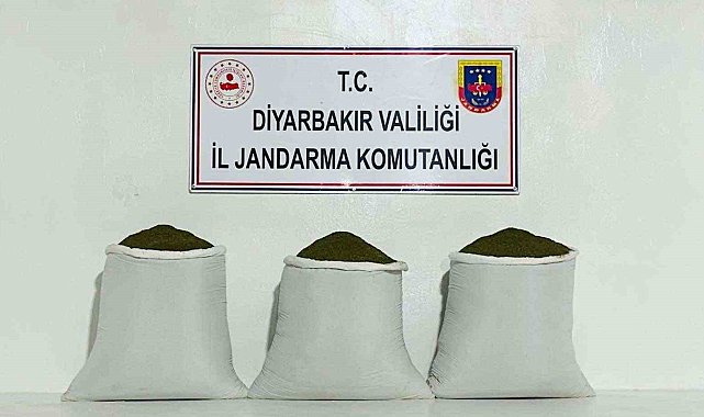 Diyarbakır&#039;da 230 kilo toz esrar ele geçirildi