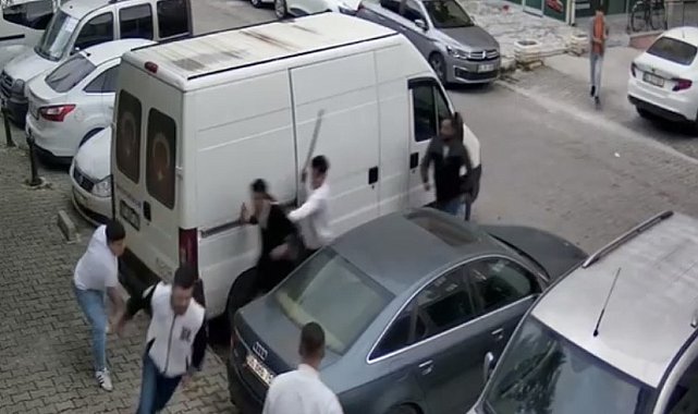 Döner bıçağıyla tartıştığı kişiyi yaraladı