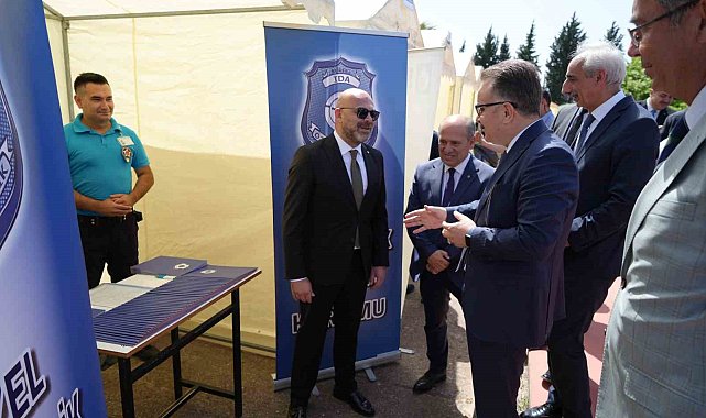 Edremit Ticaret Odası Kariyer günleri ile öğrenciler ve işverenleri bir araya getirdi