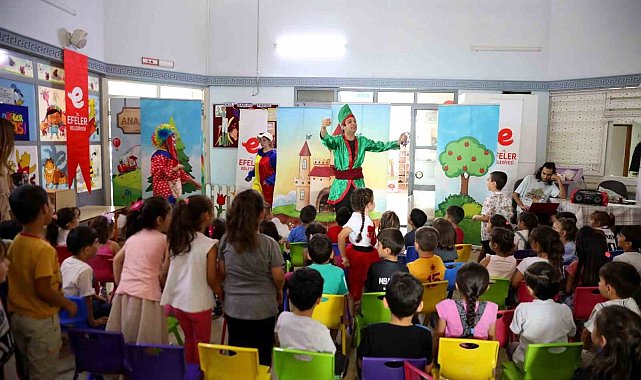 Efeler'in yeni oyunu "Macera Ormanı" çocuklarla buluştu