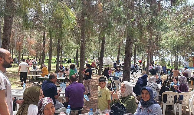 Eğitim Bir Sen Antalya şubesinden annelere özel piknik