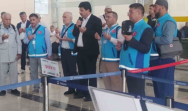 Elazığ'da 187 hacı adayı dualarla uğurlandı
