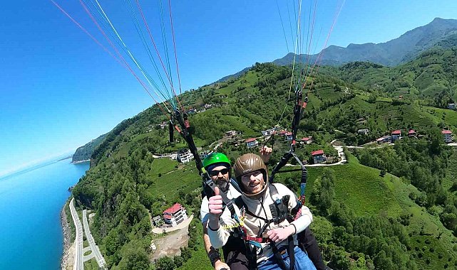 Engelli bireyler Artvin rüzgarında özgürlüğe kanat açtı