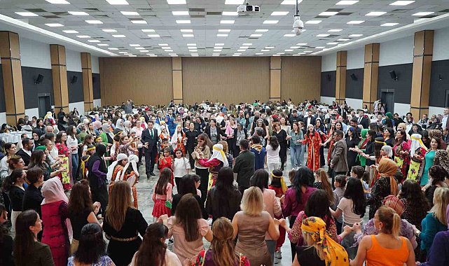 Esenyurt'ta "Sıra Gecesi" düzenlendi