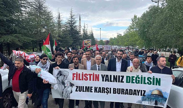 Eskişehir Osmangazi Üniversitesinde Filistin'e destek yürüyüşü gerçekleştirildi
