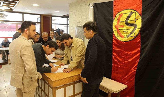 Eskişehirspor'un seçimli genel kurulu 2 Haziran'a ertelendi