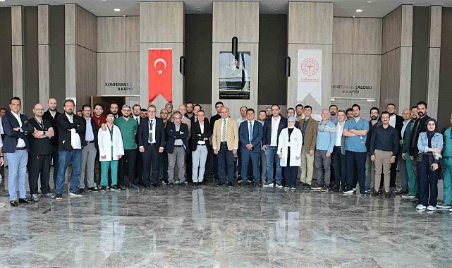 Etlik Şehir Hastanesi'nde beyin ve sinir cerrahisi kursu