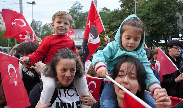 Fener alayında buluştular: Milli mücadele ruhu 105 yaşında