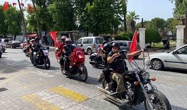 Fethiye'de 19 Mayıs motosiklet konvoyu