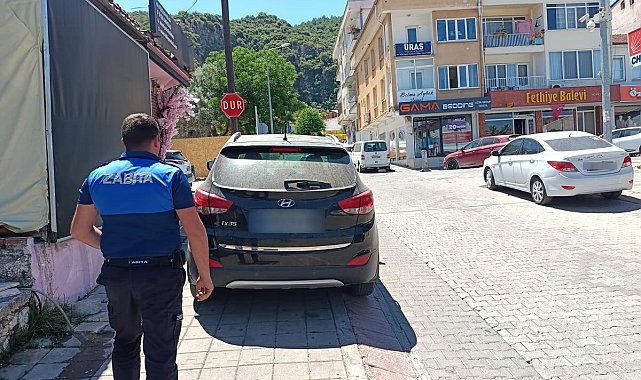 Fethiye'de zabıta ekiplerinden trafik denetimi