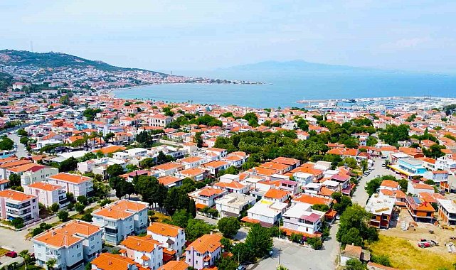 Foça'da sezonluk ev kiraları yüzde 80 arttı