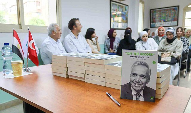 Gazeteci Yavuz Donat, Mısırlı öğrencilerle bir araya geldi