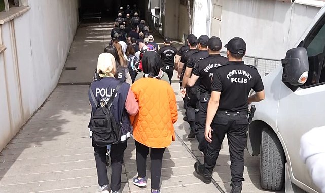 Gaziantep'te FETÖ-PDY'ye 'Kıskaç' operasyonu: 20 gözaltı