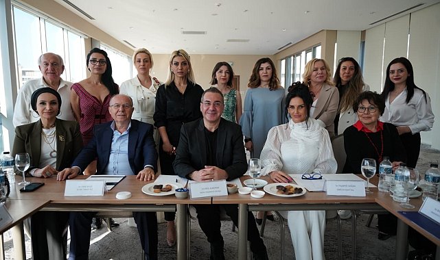 Genç moda ve tasarımcılara destek