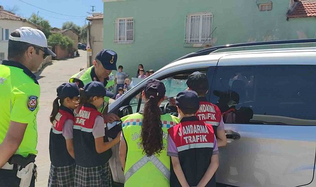 Germencik&#039;te öğrencilere uygulamalı trafik eğitimi