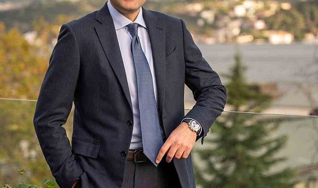 Giresun Uğur Anadolu Lisesi'nden başarılı gençlere eğitim bursu