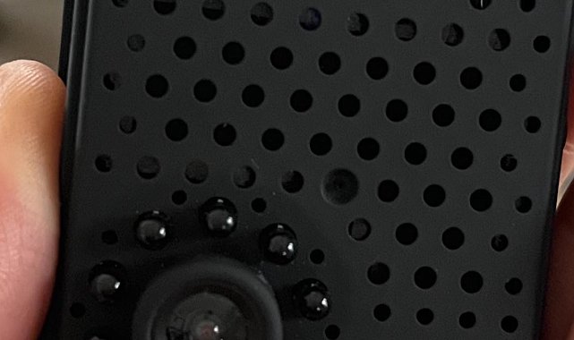 Gizli kamera skandalına, komik açıklama