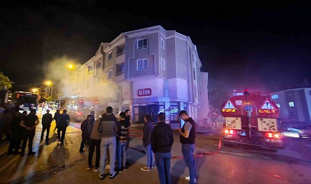 Gölbaşı'nda market deposunda çıkan yangın korkuttu