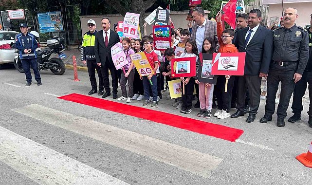 Gölcük'te trafik haftası duyarlılığı