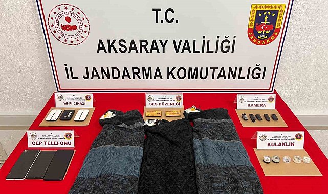 Görüntülü ve sesli elektronik düzenekli kıyafetle ehliyet sınavına jandarma darbesi