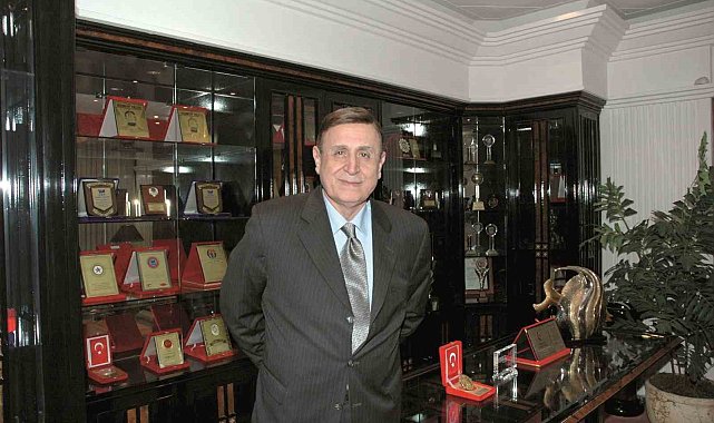 GSO'nun Kurucu Meclis Başkanı, Merhum Naci Topçuoğlu'nun vefatının 16. yıl dönümü